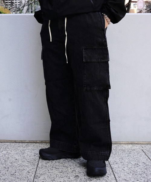 BEAVER（ビーバー）の「B omnivore/ビーオムニボー　DENIM CARGO PANTS（デニムパンツ・メンズ・ブルー/その他4/グレー/ブラック・L/S/M）」の2枚目の写真