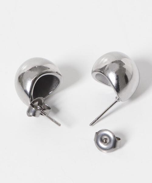 SMELLY（スメリー）の「ステンレスプックリピアス（ピアス（両耳用）・レディース・シルバー・-）」の2枚目の写真