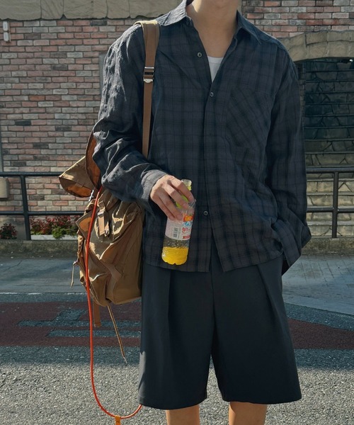 ASCLO（エジュクロ）の「【UNISEX】ASCLO／グレンチェックシャツ（シャツ/ブラウス・レディース・チャコールグレー/ブルー・FREE）」の5枚目の写真