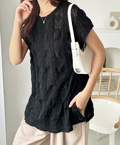 GeeRA（ジーラ）の「【夏にぴったり。】涼しげ！総レースフレンチスリーブチュニックTシャツ（Tシャツ/カットソー・レディース・オフホワイト/ブラック・LARGE/X-LARGE/MEDIUM）」の11枚目の写真