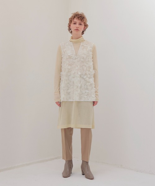 DRESSLAVE（ドレスレイブ）の「cuprime stretch tarperd trousers(キュプラストレッチテーパードトラウザー)（スラックス・レディース・ベージュ/ブラック・36/38）」の11枚目の写真