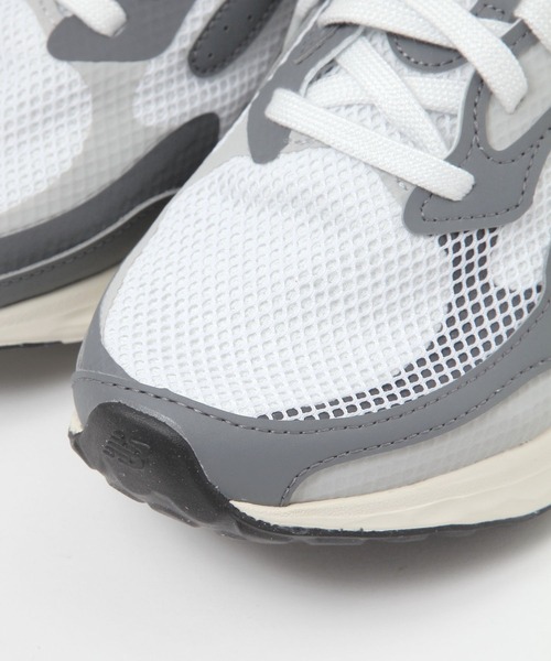 LAKOLE(ラコレ)の「【New Balance/ニューバランス】Fresh Foam ARISHI V4 / 135602(スニーカー・メンズ・チャコール/グレー・LARGE/MEDIUM)」の16枚目の写真