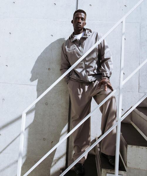 URBAN RESEARCH（アーバンリサーチ）の「new basic　Nylon Rip Stop Wind Parka（ナイロンジャケット・メンズ・ブラック/カーキ/グレー・MEDIUM/LARGE/X-LARGE）」の8枚目の写真