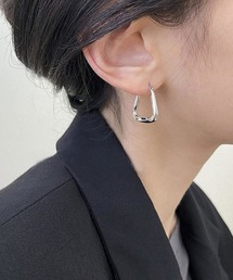 スクエアウェーブデザインピアス