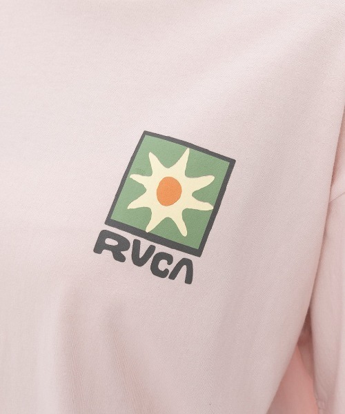 RVCA(ルーカ)の「RVCA レディース SOLEIL BOX LOOSE FIT SS TEE Tシャツ 【2025年春夏モデル】/ルーカバックプリント半袖Tシャツ(Tシャツ/カットソー・レディース・ブラック/ホワイト/ピンク系その他・LARGE/MEDIUM/SMALL)」の5枚目の写真
