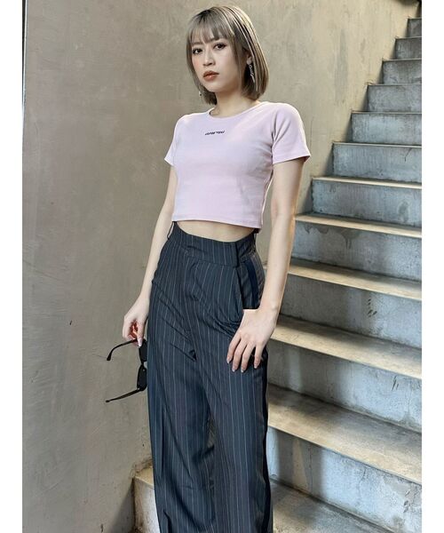 MURUA（ムルーア）の「パイピングラインパンツ（スラックス・レディース・ダークブラウン/ネイビー/グレー・1/2）」の22枚目の写真