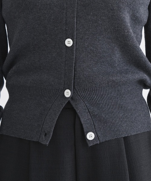 カーディガン 「ZOZOTOWN限定」「Louren/ローレン」Vneck knit compact cardigan/Vネックニットコンパクトカーデ ZOZOTOWN限定》【Louren/ローレン】Vneck knit compact cardigan