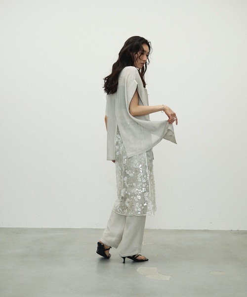 Lutim by u（ルチバイユー）の「Light mesh sheer  French sleeve jacket / 軽やかメッシュシアーフレンチスリーブジャケット（テーラードジャケット・レディース・ブラック/グレイッシュベージュ・FREE）」の18枚目の写真