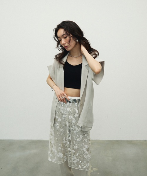 Lutim by u（ルチバイユー）の「Light mesh sheer  French sleeve jacket / 軽やかメッシュシアーフレンチスリーブジャケット（テーラードジャケット・レディース・ブラック/グレイッシュベージュ・FREE）」の13枚目の写真
