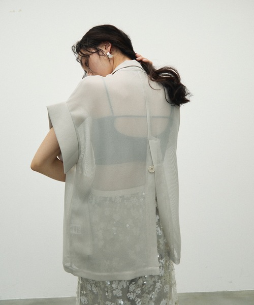 Lutim by u（ルチバイユー）の「Light mesh sheer  French sleeve jacket / 軽やかメッシュシアーフレンチスリーブジャケット（テーラードジャケット・レディース・ブラック/グレイッシュベージュ・FREE）」の21枚目の写真