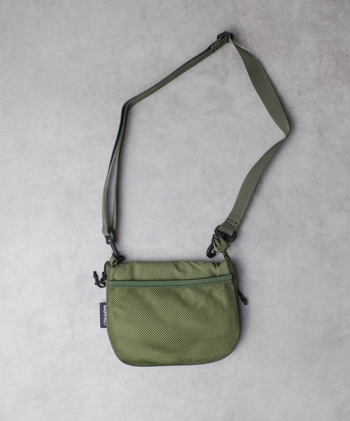 Gramicci(グラミチ)の「《GRAMICCI》NYLON PACKABLE EXPLORER TOTE(トートバッグ・メンズ・ネイビー/オリーブ/グレー系その他/ブラック・FREE)」の22枚目の写真