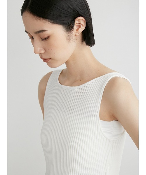 MIESROHE(ミースロエ)の「2WAYシアーストライプペプラムトップス(ベスト・レディース・ブラック/レッド/ホワイト/イエロー・FREE)」の16枚目の写真