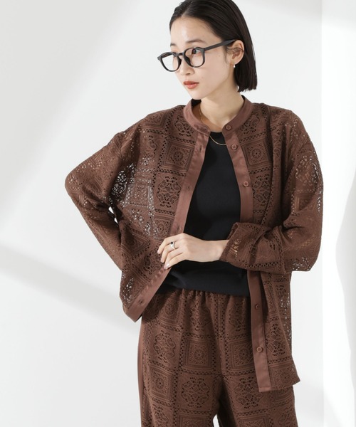 NANO universe（ナノユニバース）の「バンドカラーレースシャツ(セットアップ可)（シャツ/ブラウス・レディース・ブラック/アイボリー/ブラウン・FREE）」の5枚目の写真