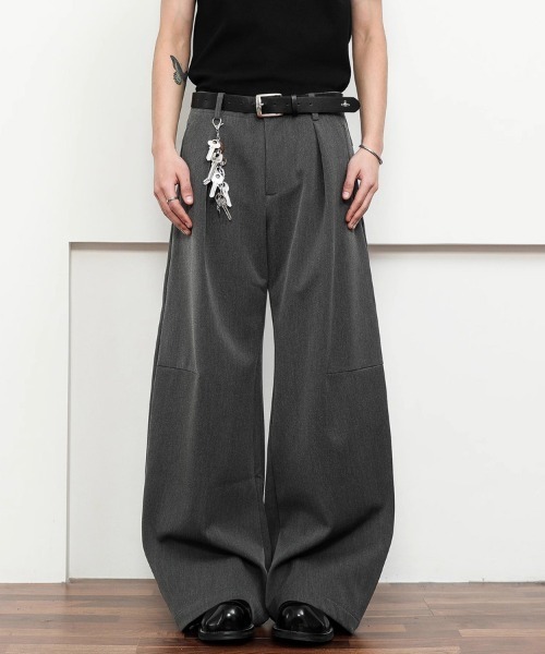 Ressaca（レサーカ）の「ルーズシルエットタックスラックスパンツ（スラックス・メンズ・ブラック/グレー・M/L/XL）」の8枚目の写真