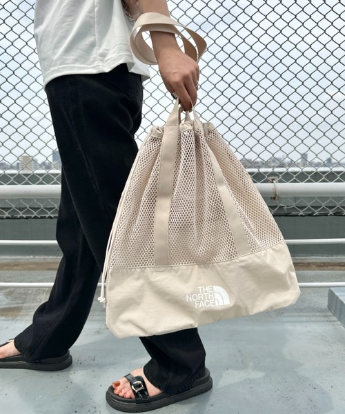 THE NORTH FACE（ザノースフェイス）の「国内未発売 THE NORTH FACE(ザ・ノースフェイス)/A4対応 大容量 メッシュ トート ショルダーバッグ/LINDEN MESH SHOULDER BAG（トートバッグ・レディース・ブラック/クリーム/ライム/ピンク・FREE）」の17枚目の写真