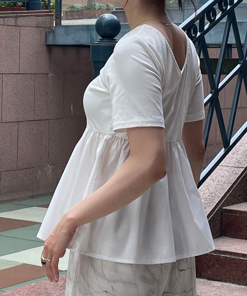 junoah(ジュノア)の「薄手バックオープンコットンペプラムドッキングカットソー(Tシャツ/カットソー・レディース・ブラック系その他/ブラック系その他2/ホワイト・SMALL/MEDIUM/LARGE)」の11枚目の写真