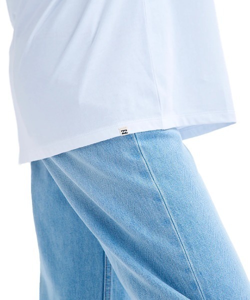 BILLABONG(ビラボン)の「BILLABONG レディース SQUARE LOGO LOOSE TEE Tシャツ 【2025年夏モデル】/ビラボン半袖バックプリントTシャツ(Tシャツ/カットソー・レディース・ブラック系その他/グリーン系その他/ブラック/ホワイト・MEDIUM)」の6枚目の写真