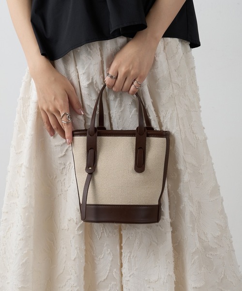 MAISON BREEZE（メゾンブリーズ）の「【MAISON BREEZE】キャンバス×PUレザー バイカラーミニショルダーバッグ KNF-TP ※（ショルダーバッグ・レディース・ブラック/キャメル/ダークブラウン・FREE）」の15枚目の写真