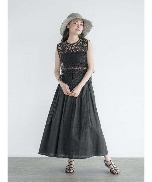 FIKA.(フィーカ)の「Side ribbon chemical lace vest(ベスト・レディース・ブラック/オフホワイト・MEDIUM)」の8枚目の写真