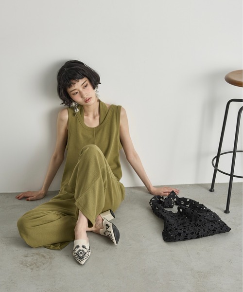 THE YOn（ザヨン）の「マルチウェイWレイヤードタンクオールインワン（つなぎ/オールインワン・レディース・アイボリー/ブラック/オリーブ・FREE）」の21枚目の写真