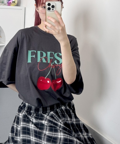 新品❤️V twelve ビーチプリント 半袖シャツ セール】チェリープリントオーバーサイズ 半袖Tシャツ(Tシャツ