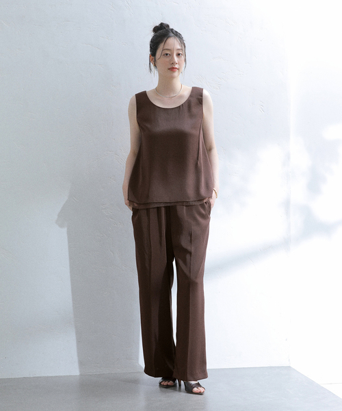 La TOTALITE（ラトータリテ）の「【洗える】ヴィンテージサテンイージーパンツ（スラックス・レディース・ネイビー/ブラウン・36/38）」の3枚目の写真
