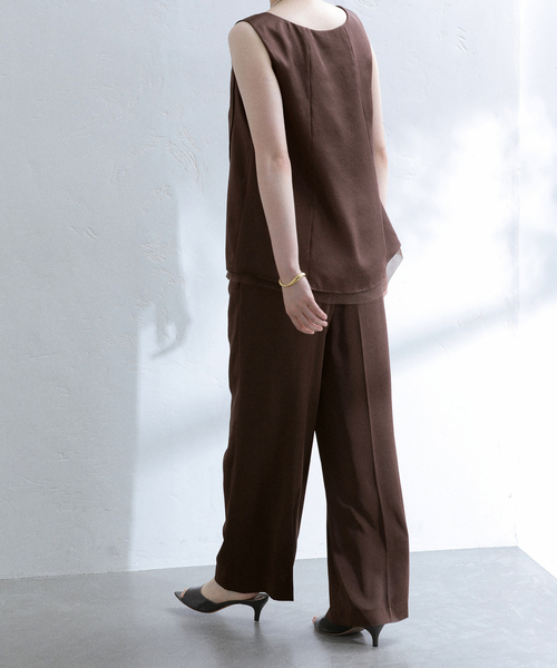 La TOTALITE（ラトータリテ）の「【洗える】ヴィンテージサテンイージーパンツ（スラックス・レディース・ネイビー/ブラウン・36/38）」の5枚目の写真