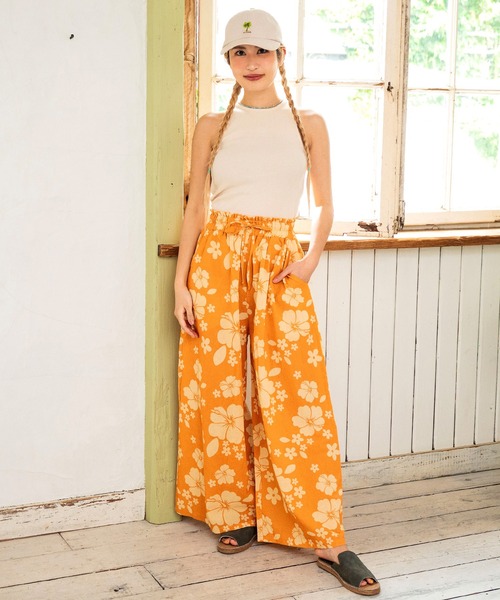 anap mimpi（アナップミンピ）の「リネンタッチ ハイビスカス柄 リゾート ワイド パンツ（その他パンツ・レディース・ダークグレー/オレンジ/ターコイズブルー・FREE）」の10枚目の写真