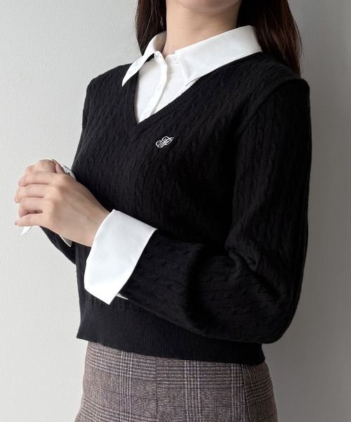 mipiarl(ミピアール)の「【リボン取り外し可能】シャツドッキングケーブルショートニット(ニット/セーター・レディース・アイボリー/ブラック/チャコール/ネイビー/ブラウン・LARGE/MEDIUM)」の7枚目の写真