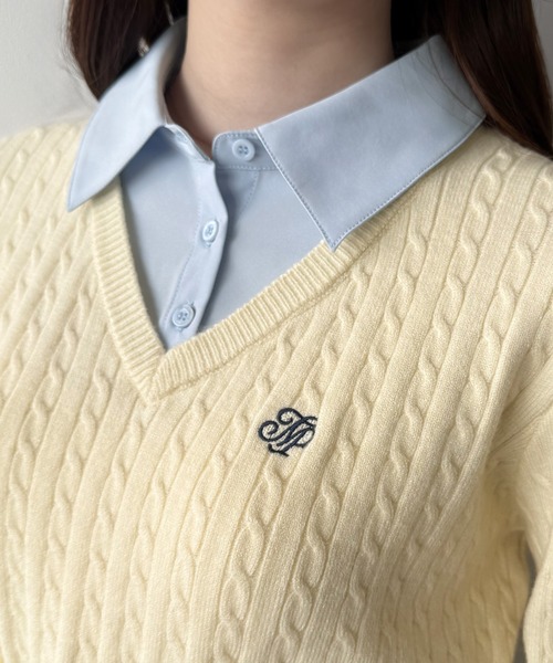 mipiarl(ミピアール)の「【リボン取り外し可能】シャツドッキングケーブルショートニット(ニット/セーター・レディース・アイボリー/ブラック/チャコール/ネイビー/ブラウン・LARGE/MEDIUM)」の16枚目の写真