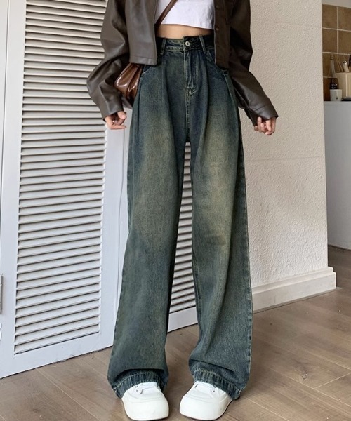 NANEA(ナネア)の「タック入りデニムパンツ(デニムパンツ・レディース・ネイビー/インディゴブルー/ブルー・SMALL/MEDIUM/LARGE/X-LARGE)」の2枚目の写真