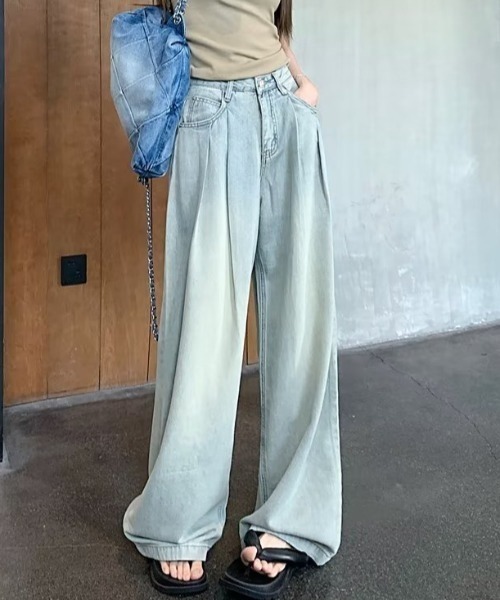 NANEA(ナネア)の「タック入りデニムパンツ(デニムパンツ・レディース・ネイビー/インディゴブルー/ブルー・SMALL/MEDIUM/LARGE/X-LARGE)」の5枚目の写真