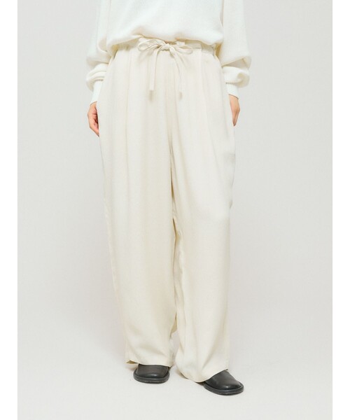 MIDIUMISOLID(ミディウミソリッド)の「MIDIUMISOLID for Ladies リラックスジャカードパンツ(その他パンツ・レディース・ブラック/アイボリー・FREE)」の9枚目の写真