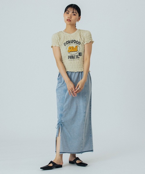 ROSE BUD（ローズバッド）の「SHIRRING LOGO S/S TEE（Tシャツ/カットソー・レディース・ホワイト/ベージュ/チャコールグレー・ONE SIZE）」の18枚目の写真