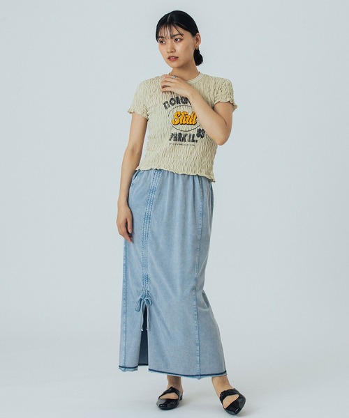 ROSE BUD（ローズバッド）の「SHIRRING LOGO S/S TEE（Tシャツ/カットソー・レディース・ホワイト/ベージュ/チャコールグレー・ONE SIZE）」の17枚目の写真