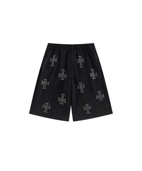 UNKNOWN LONDON（アンノウン・ロンドン）の「ショーツ｜Outline Cross Rhinestone Baggy Sweat Shorts｜Unknown London（デニムパンツ・メンズ・レッド/ブラック/ベージュ・SMALL/X-LARGE/LARGE/MEDIUM）」の2枚目の写真
