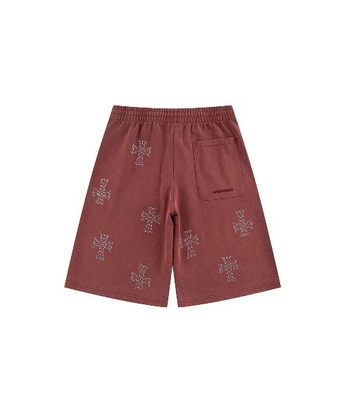 UNKNOWN LONDON（アンノウン・ロンドン）の「ショーツ｜Outline Cross Rhinestone Baggy Sweat Shorts｜Unknown London（デニムパンツ・メンズ・レッド/ブラック/ベージュ・SMALL/X-LARGE/LARGE/MEDIUM）」の6枚目の写真
