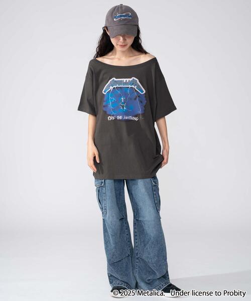 WEGO(ウィゴー)の「∴WEGO/Metallica別注オフショルビッグT(Tシャツ/カットソー・レディース・その他3/その他1/その他4/その他2・FREE)」の11枚目の写真
