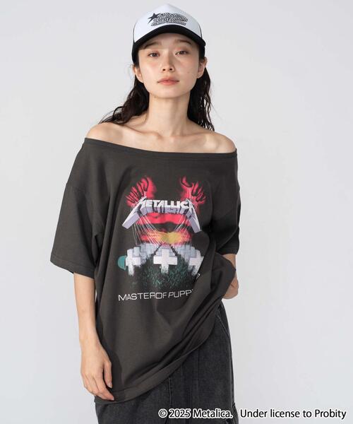 WEGO(ウィゴー)の「∴WEGO/Metallica別注オフショルビッグT(Tシャツ/カットソー・レディース・その他3/その他1/その他4/その他2・FREE)」の13枚目の写真