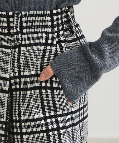 セール】【1/1値下げ】AK+1 / 1タック ウール ワイドパンツ（その他