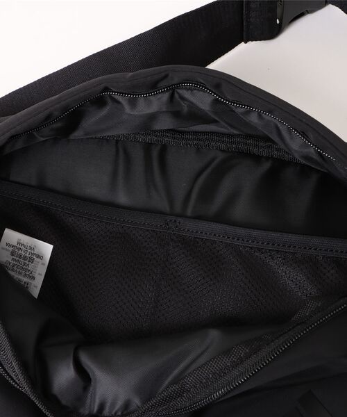 adidas（アディダス）の「《adidas》WORD ｳｴｽﾄﾊﾞｯｸ（ボディバッグ/ウエストポーチ・メンズ・ブラック/ホワイト系その他・フリー）」の5枚目の写真