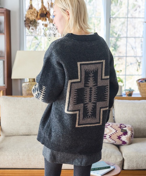 PENDLETON(ペンドルトン)の「PENDLETON/ペンドルトン シェットランドウール 5ゲージ クルーネックプルオーバー(ニット/セーター・メンズ・アイボリー/ブラック/タン・MEDIUM/LARGE)」の10枚目の写真