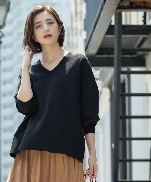 OPAQUE.CLIP（オペークドットクリップ）の「リラクシーVネックニット【洗濯機洗OK】《6col》（ニット/セーター・レディース・オフホワイト/ブラック/ブラウン系その他/ボルドー/ブルー系その他/ピンク系1・38/40/42）」の13枚目の写真