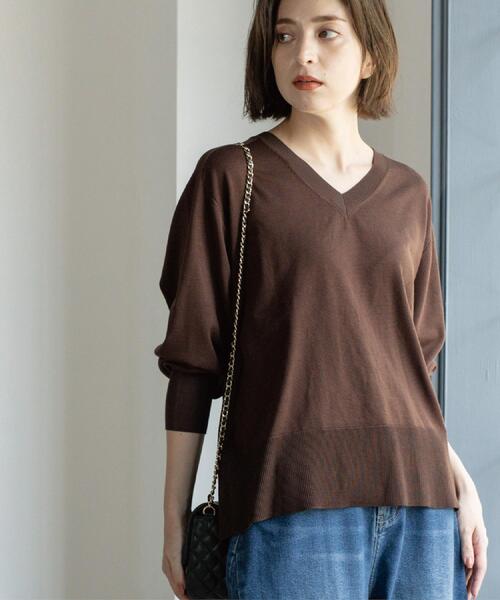 OPAQUE.CLIP（オペークドットクリップ）の「リラクシーVネックニット【洗濯機洗OK】《6col》（ニット/セーター・レディース・オフホワイト/ブラック/ブラウン系その他/ボルドー/ブルー系その他/ピンク系1・38/40/42）」の17枚目の写真