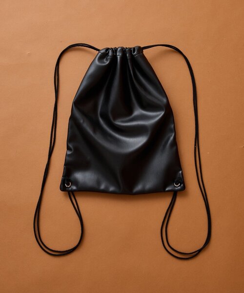 mystic（ミスティック）の「フェイクレザーナップサック（バックパック/リュック・レディース・ブラウン/ブラック・ONE SIZE）」の7枚目の写真