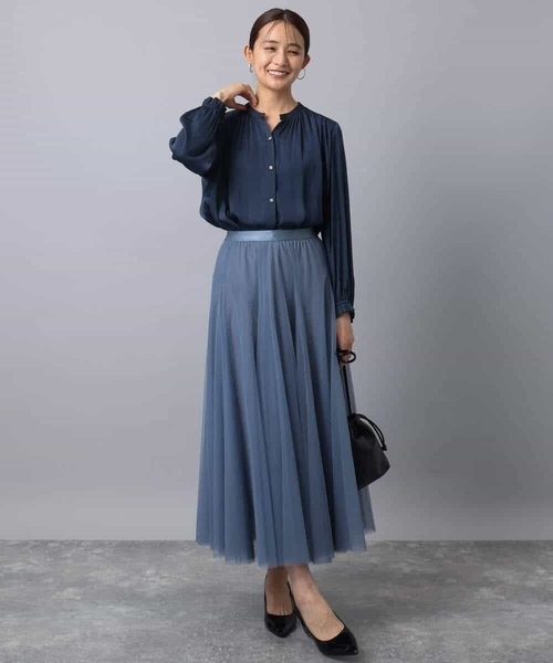 MK MICHEL KLEIN(エムケーミッシェルクラン)の「起毛サテン スキッパーデザインブラウス/洗える(シャツ/ブラウス・レディース・ライトブルー/ライトグレー/ネイビー・38)」の11枚目の写真