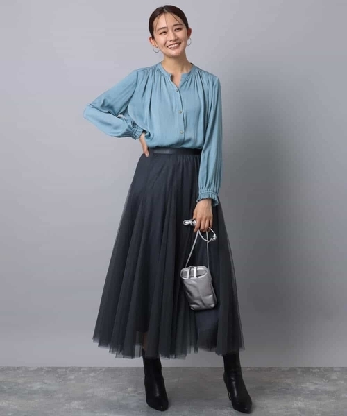 MK MICHEL KLEIN(エムケーミッシェルクラン)の「起毛サテン スキッパーデザインブラウス/洗える(シャツ/ブラウス・レディース・ライトブルー/ライトグレー/ネイビー・38)」の14枚目の写真