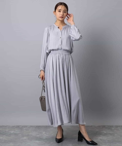 MK MICHEL KLEIN(エムケーミッシェルクラン)の「起毛サテン スキッパーデザインブラウス/洗える(シャツ/ブラウス・レディース・ライトブルー/ライトグレー/ネイビー・38)」の21枚目の写真