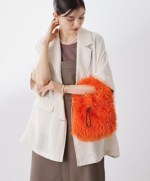 THE SHOP TK （ザ ショップ ティーケー ）の「フリンジボア巾着バッグ（ショルダーバッグ・レディース・オレンジ/ブラック・00）」の5枚目の写真