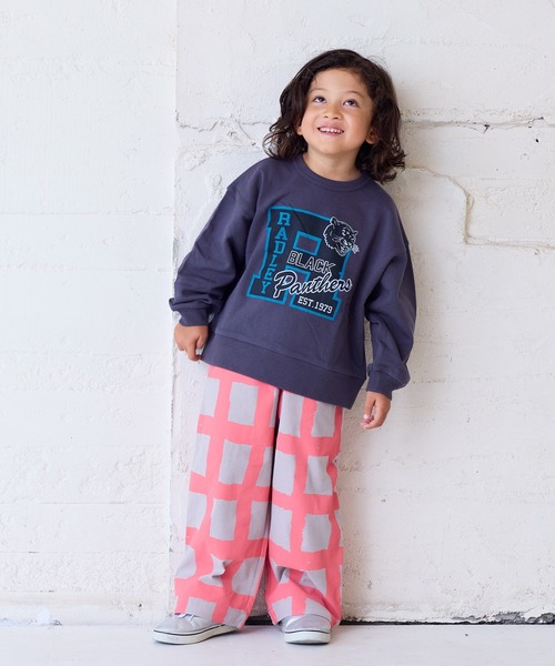 Life Support Products(ライフサポートプロダクツ)の「裏毛プリントトレーナー(スウェット・キッズ・マスタード/チャコール/ラベンダー/パープル/ホワイト系その他/ブラウン/グリーン/ターコイズブルー/オフホワイト/ブラック・80/90/95/100/110/120/130/140/150)」の12枚目の写真